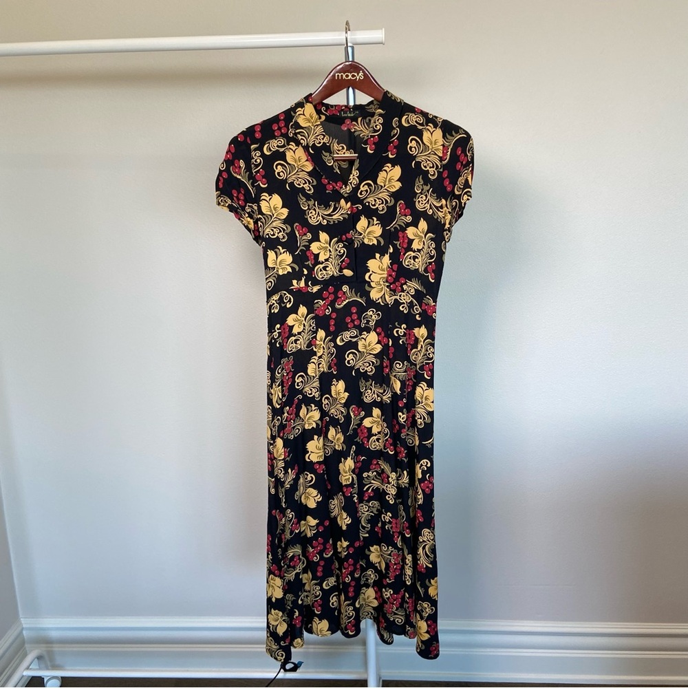 Loco Lindo Vintage Berry And Floral Pattern Dress XS